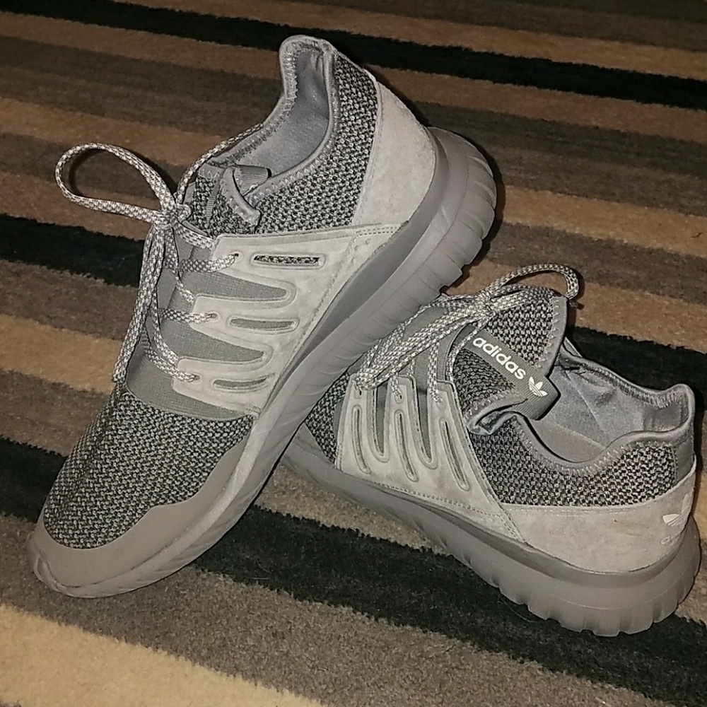 Tubular Radial Grey Sneakers